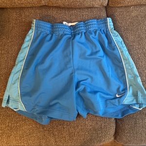 Nike Basketball Shorts Small